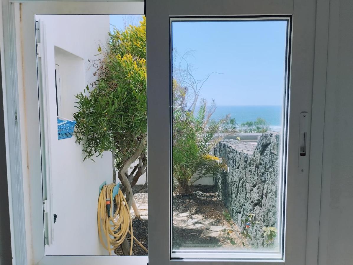 Beautiful Small Bungalow, Amazing Views And Garden فامارا المظهر الخارجي الصورة